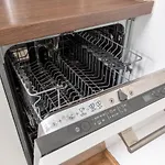 New, Centrally Located, But Quiet 4 Sleeper