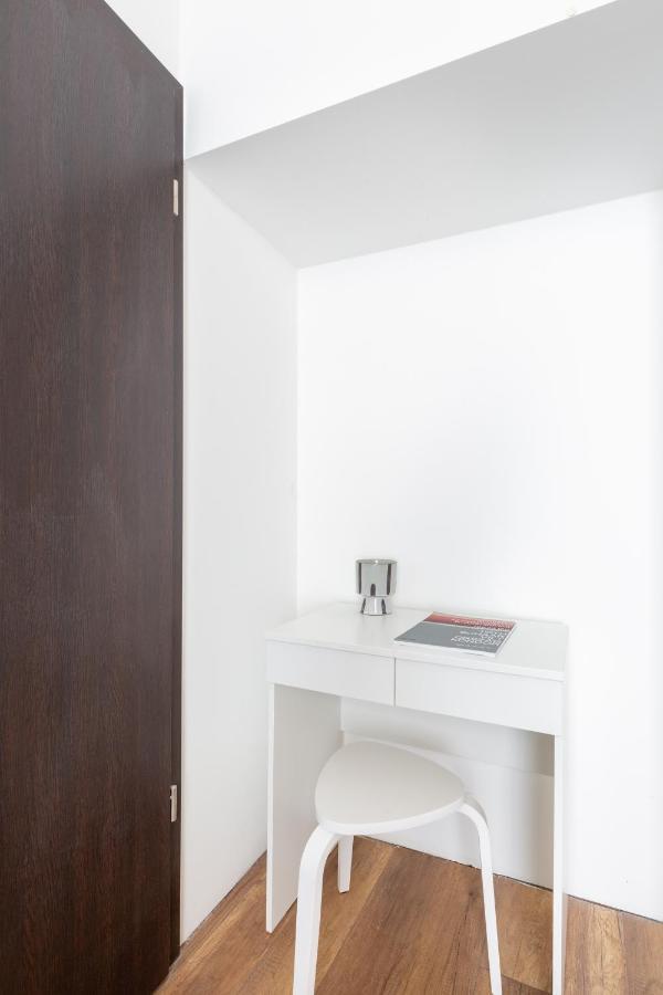 New, Centrally Located, But Quiet 4 Sleeper Lejlighed Budapest